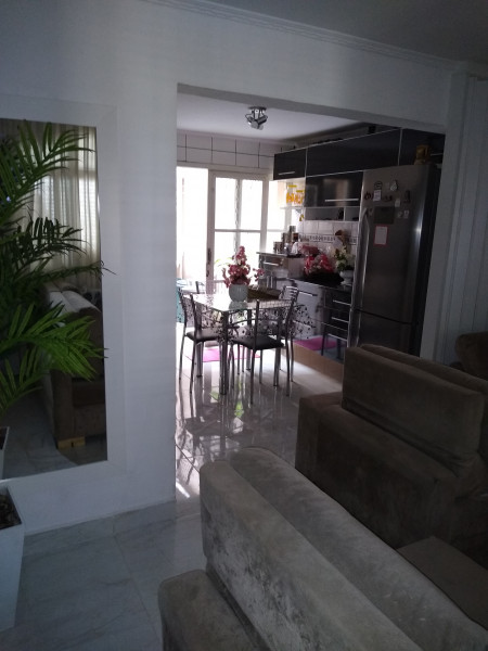 Casa à venda Alto do Pari com 120m² e 3 quartos por R$ 600.000 - 1747079362-img-20190413-105325485.jpg