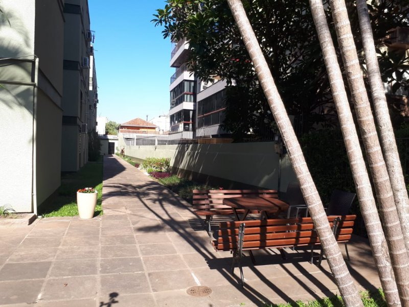 Apartamento à venda Menino Deus com 53m² e 2 quartos por R$ 290.000 - 827236597-whatsapp-image-2020-05-19-at-13.jpeg