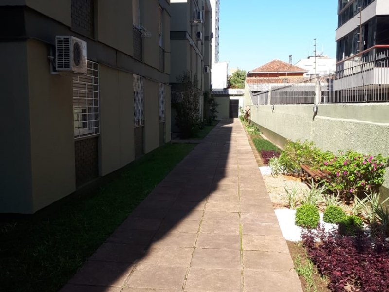 Apartamento à venda Menino Deus com 53m² e 2 quartos por R$ 290.000 - 944788528-whatsapp-image-2020-05-19-at-13.jpeg