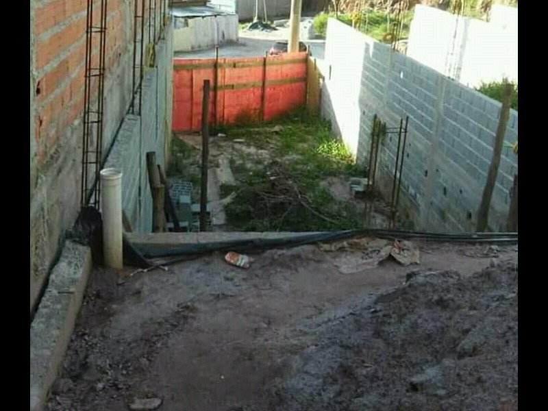 Terreno à venda Vl. Nova Mauá com 125m² e  quartos por R$ 100.000 - 1307516695-fb-img-15394481738420436.jpg