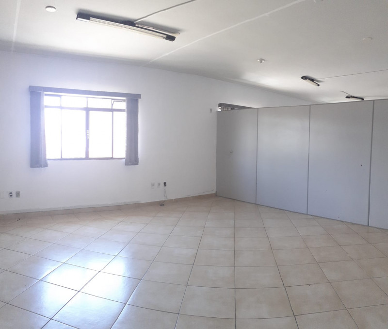 Comercial à venda Santana com 240m² e 1 quarto por R$ 1.850 - 1081754909-img-20221027-wa0039.jpg