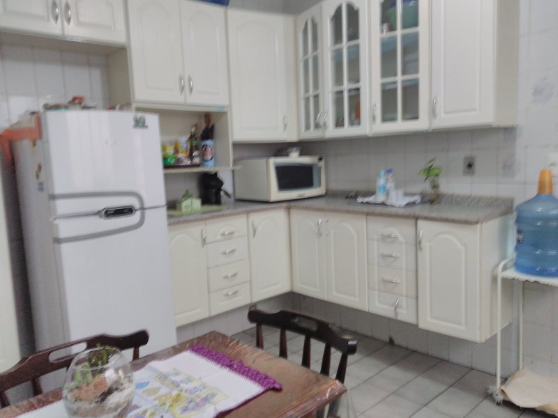 Casa à venda Jardim de Lorenzo com 100m² e 2 quartos por R$ 295.000 - 134901818-cozinha.jpg