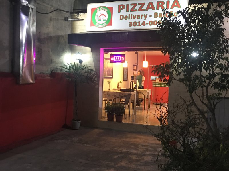 Comercial à venda Bacacheri com 60m² e  quartos por R$ 60.000 - 1726476734-846a2186-0451-4a98-a1c1-ca2789d9478e.jpeg