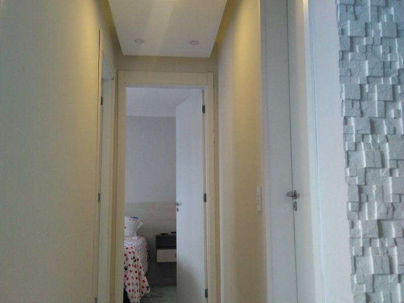 Apartamento à venda Jardim Gracinda com 44m² e 2 quartos por R$ 240.000 - 605169615-corredor.jpg