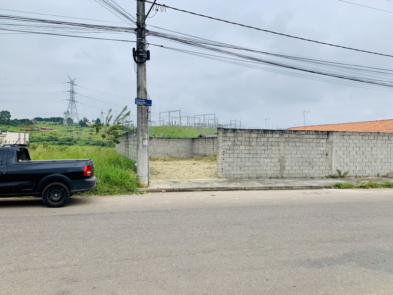 imóvel com 250m² - Jardim Continental II - Taubaté