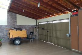 Casa à venda Jardim Monte Libano com 200m² - 3 dormitórios -  vagas - R$ 620.000 - 337046958-3-garagem2.jpg