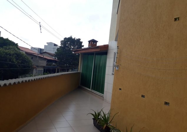 imóvel com 200m²