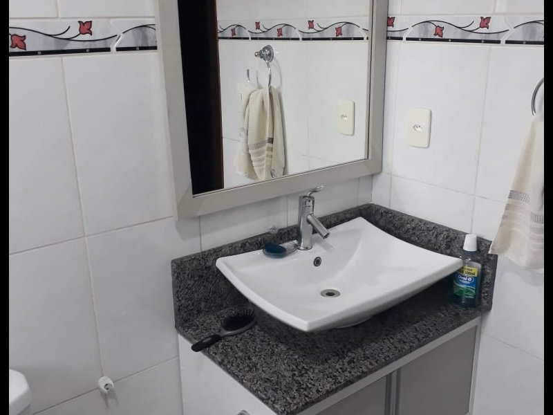 Casa à venda Jardim Monte Libano com 200m² e 3 quartos por R$ 620.000 - 138599810-18-banheiro-social2.jpg