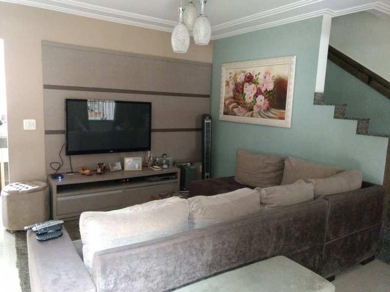 Casa à venda Jardim Monte Libano com 200m² e 3 quartos por R$ 620.000 - 2066025337-12-sala2.jpg