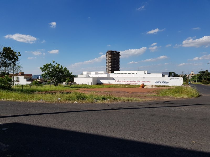 Terreno para alugar Centro com 1220m² e  quartos por R$ 900.000 - 1080644392-terrno-1.jpg