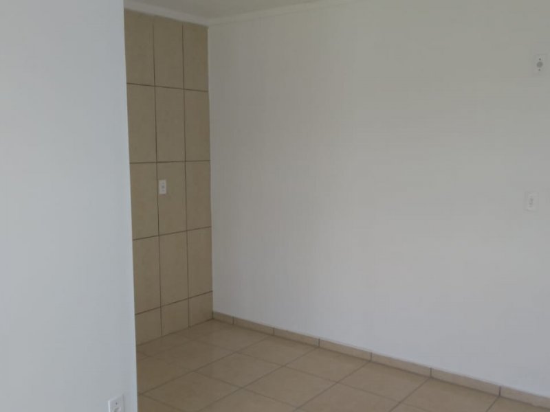 Apartamento à venda Da Chapada com 53m² e 2 quartos por R$ 165.000 - 879142539-whatsapp-image-2019-04-14-at-17.jpeg