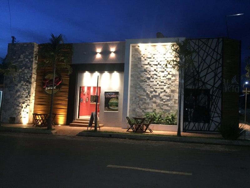 Comercial à venda Setor Centro e Oeste com 300m² e  quartos por R$ 430.000 - 545849308-img-2931.JPG