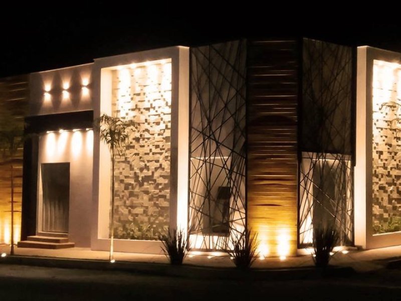 Comercial à venda Setor Centro e Oeste com 300m² e  quartos por R$ 430.000 - 974730774-img-2980.JPG