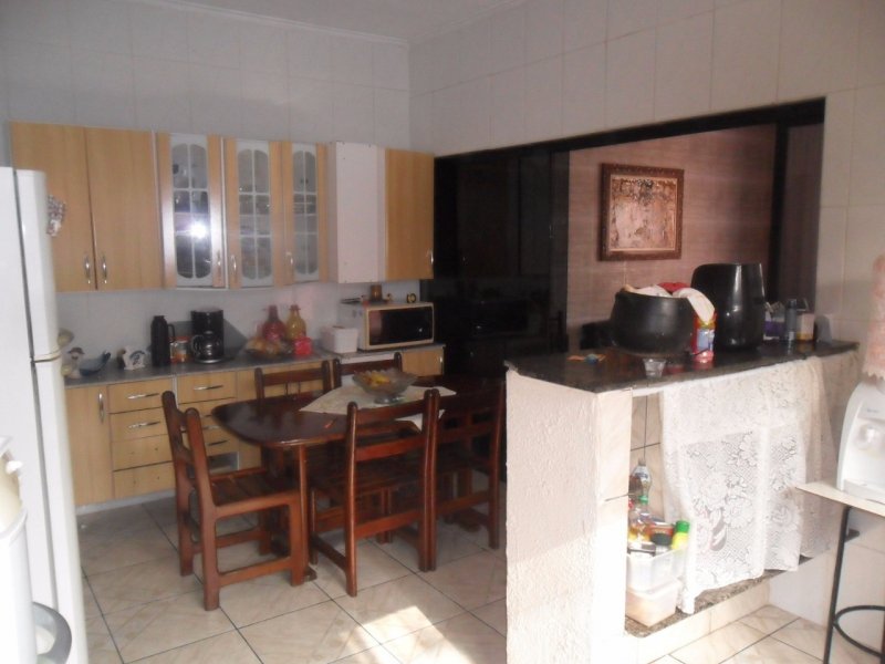 Casa à venda Maracanã com 97m² e 3 quartos por R$ 275.000 - 1561105892-img-20180715-wa0042.jpg