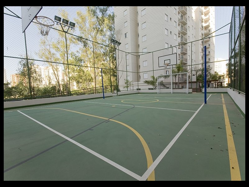 Apartamento à venda Vila Andrade com 63m² e 3 quartos por R$ 450.000 - 640543409-quadra.jpg