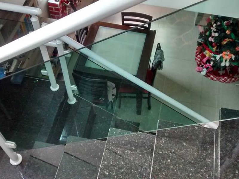 Sobrado à venda Parada Inglesa com 135m² e 3 quartos por R$ 815.000 - 915395861-escada1.jpg