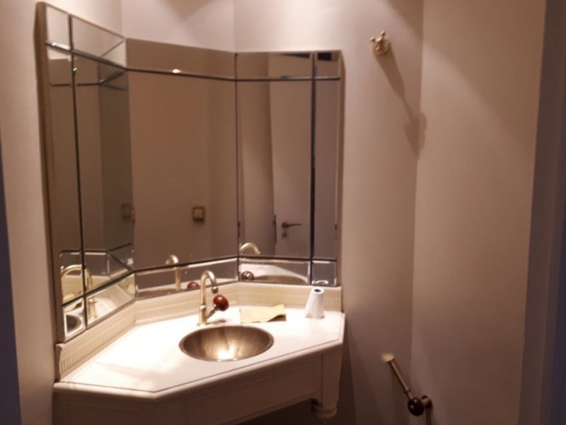 Apartamento à venda Morumbi com 147m² e 3 quartos por R$ 750.000 - 812068600-banheiro-social.jpg