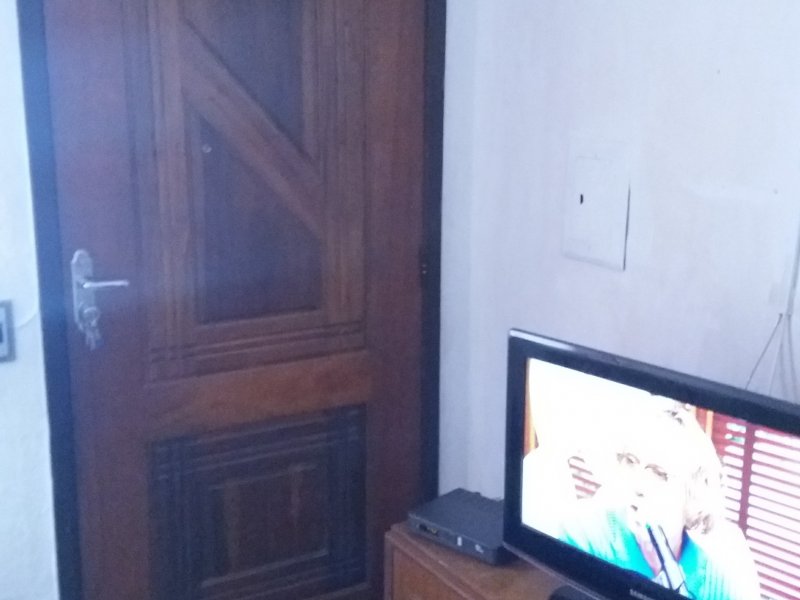Apartamento à venda Guaianases com 46m² e 2 quartos por R$ 115.000 - 568739030-20170506-115232.jpg