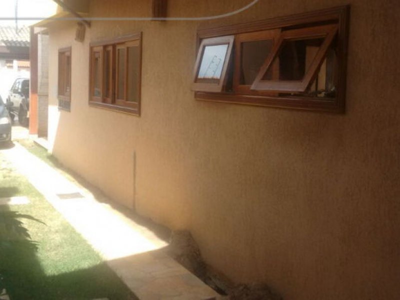 Casa à venda Jardim Residencial Doutor Lessa com 675m² e 3 quartos por R$ 1.300.000 - 332208819-garagem.jpg