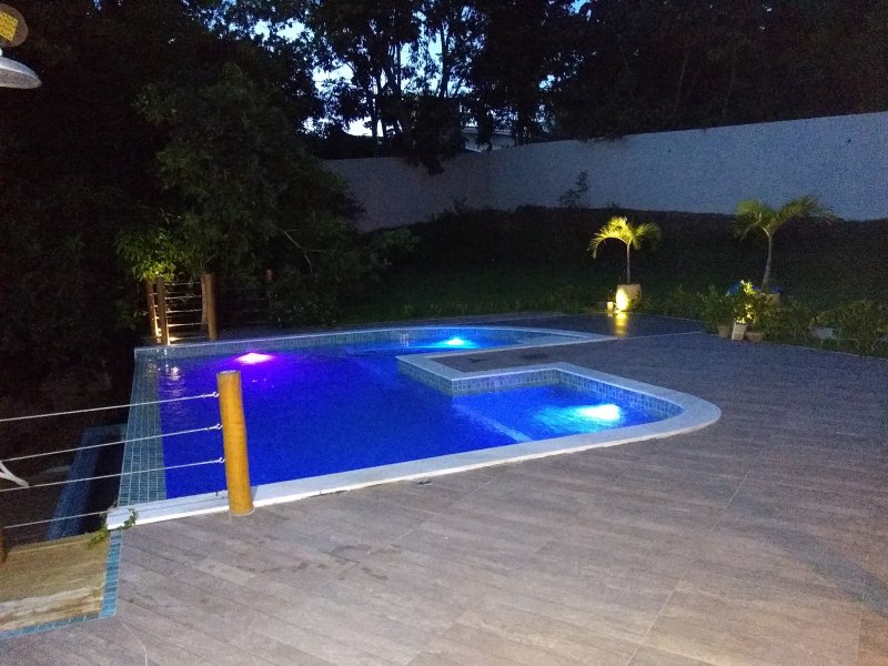 Casa de condomínio à venda Portão com 300m² e 4 quartos por R$ 1.350.000 - 1046177165-img-20190420-174437677.jpg