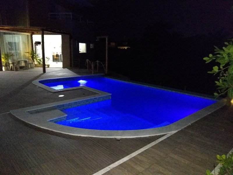 Casa de condomínio à venda Portão com 300m² e 4 quartos por R$ 1.350.000 - 116722742-img-20190420-182330061.jpg