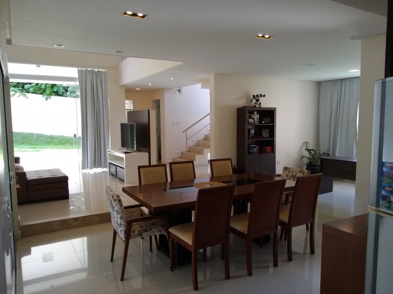 Casa de condomínio à venda Portão com 300m² e 4 quartos por R$ 1.350.000 - 250741331-img-20190420-100634941.jpg