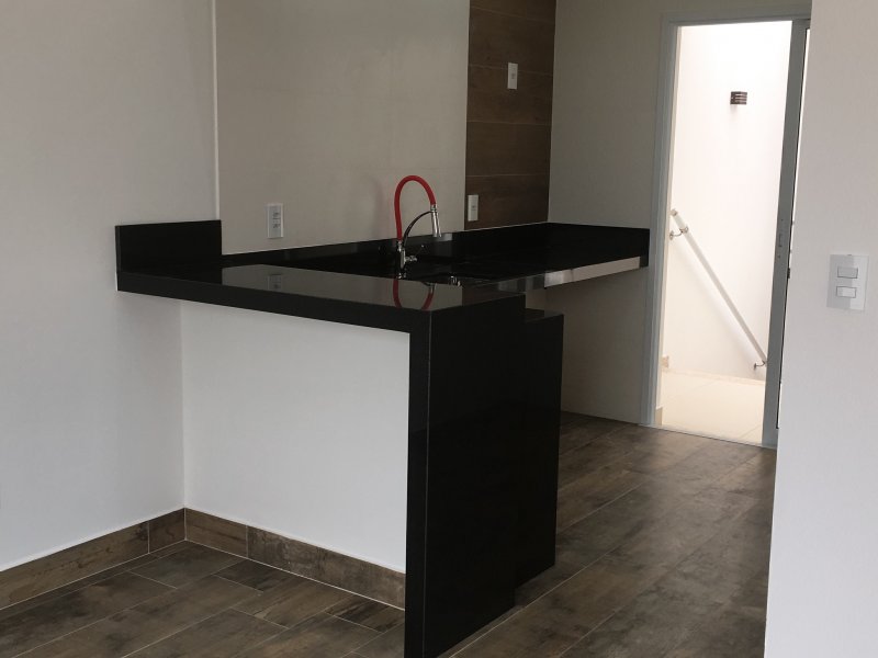 Casa à venda Centro com 180m² e 3 quartos por R$ 750.000 - 950907759-6f81b70a-4972-4c96-89bd-ddc377669668.jpeg