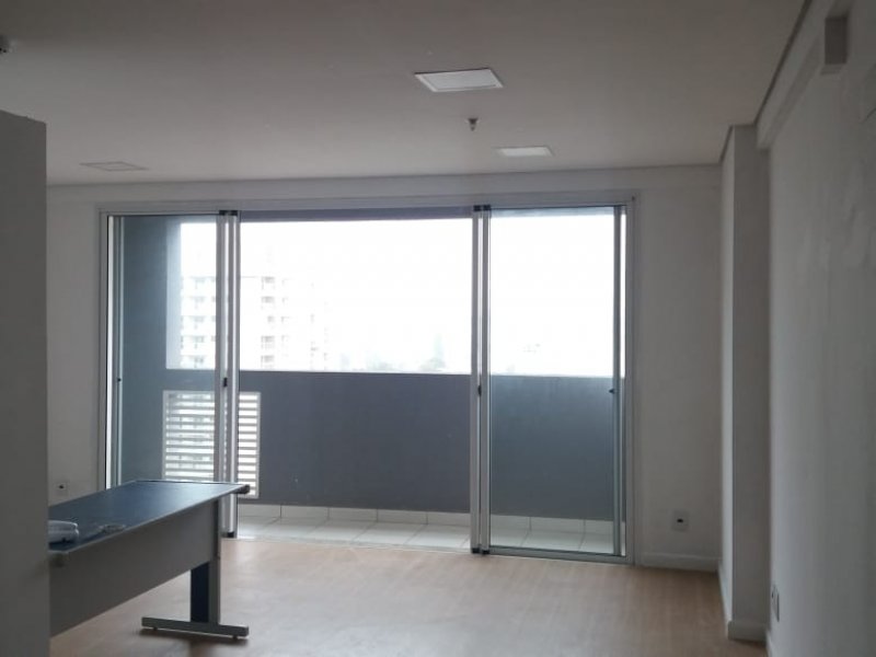 Comercial à venda Centro com 43m² e 1 quarto por R$ 280.000 - 227018136-img-20190503-wa0012.jpg