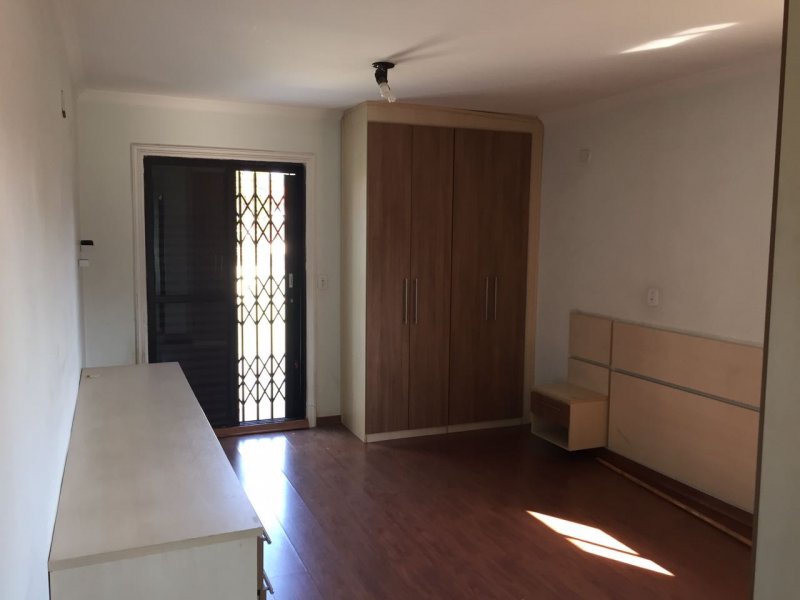 Casa à venda Vila Esperança com 164m² e 4 quartos por R$ 980.000 - 1693774013-7b353679-9973-4a27-b52e-2f0bbd7625eb.jpg
