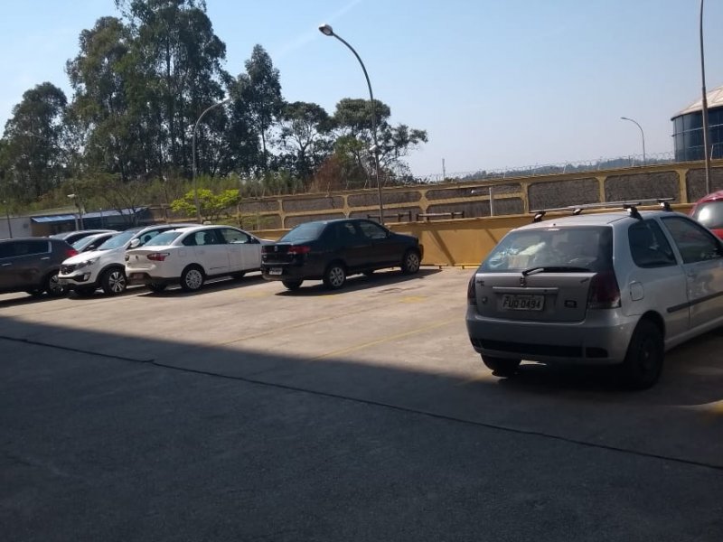 Apartamento à venda Parque Savoi City com 49m² e 2 quartos por R$ 200.000 - 1665544193-estacionamento.jpg