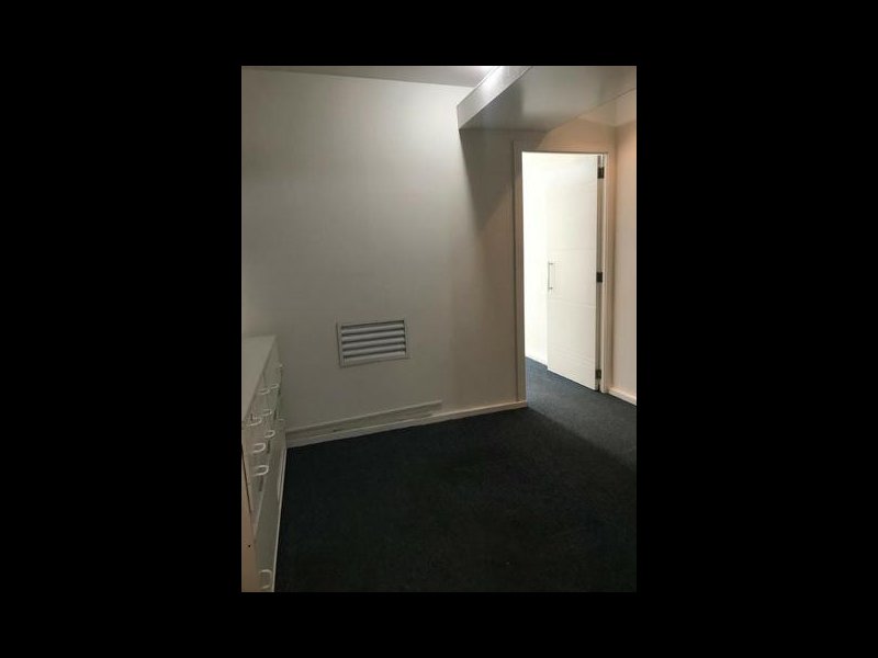 Comercial para alugar Centro com 36m² e  quartos por R$ 1.200 - 1963087713-029c7a08-a9aa-4e61-b7e7-04946ab7e92f.jpeg