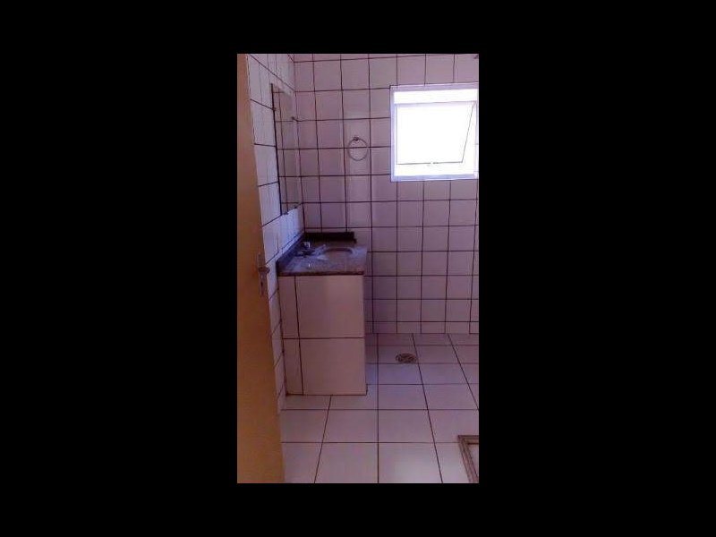 Casa à venda Vila Invernada com 225m² e 4 quartos por R$ 720.000 - 1100596957-banheiro2.jpg