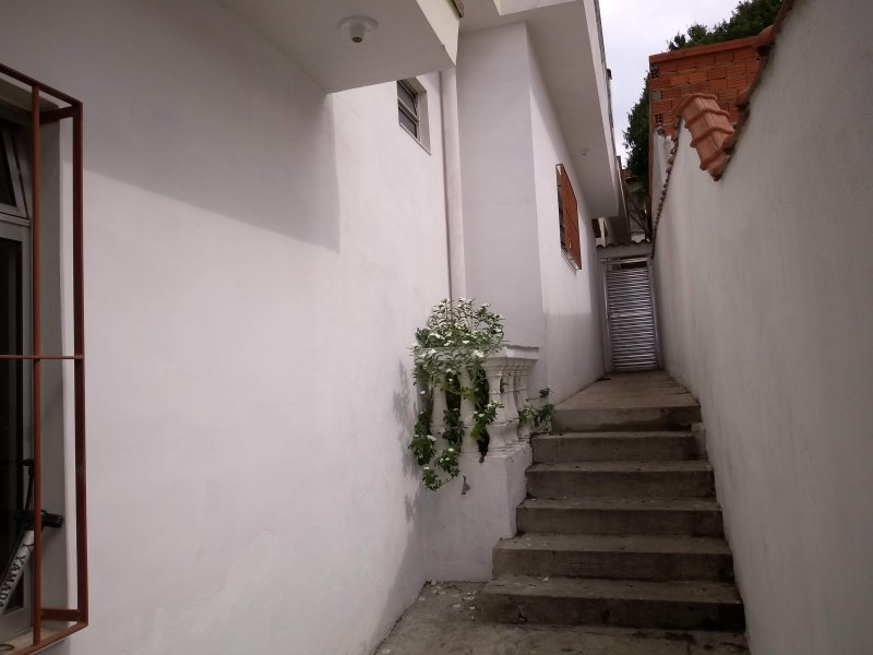 Casa à venda Vila Invernada com 225m² e 4 quartos por R$ 720.000 - 1995309662-img-20180804-115754071.jpg