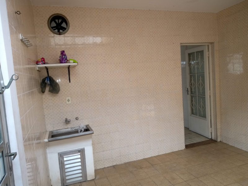 Casa à venda Vila Invernada com 225m² e 4 quartos por R$ 720.000 - 495114823-img-20180804-115631233.jpg