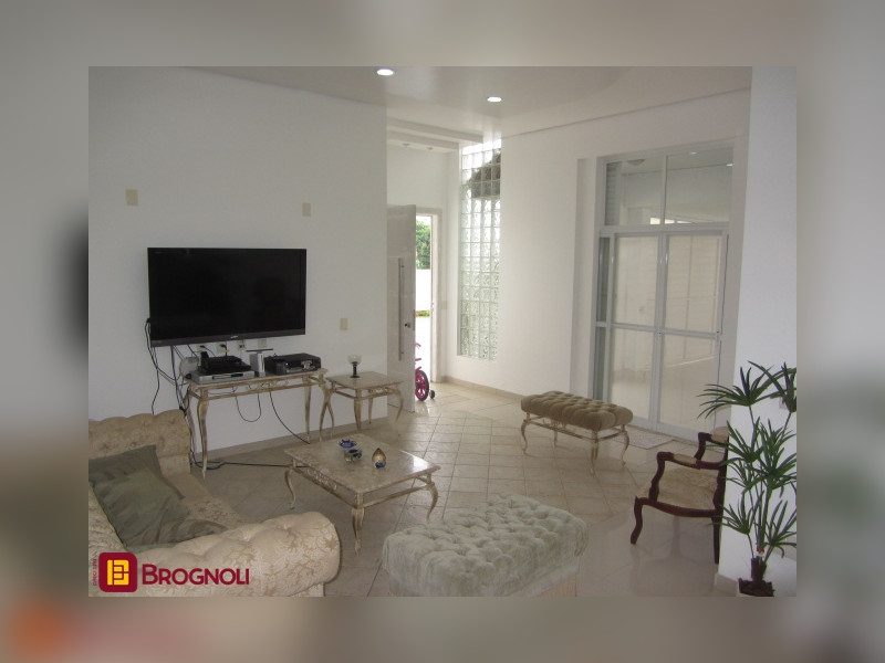 Casa à venda Itaguaçu com 421m² e 4 quartos por R$ 1.395.000 - 20-sala-de-visita-1.jpg