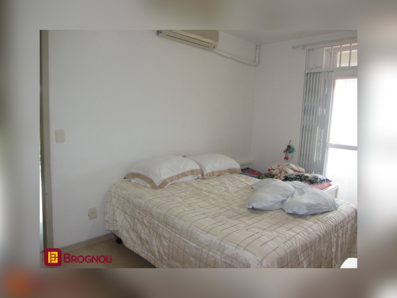 Casa à venda Itaguaçu com 421m² e 4 quartos por R$ 1.395.000 - 22-suite-master.jpg