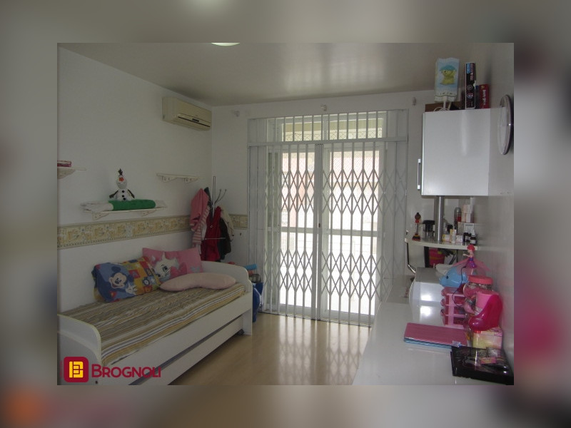 Casa à venda Itaguaçu com 421m² e 4 quartos por R$ 1.395.000 - 25-suite-1.jpg