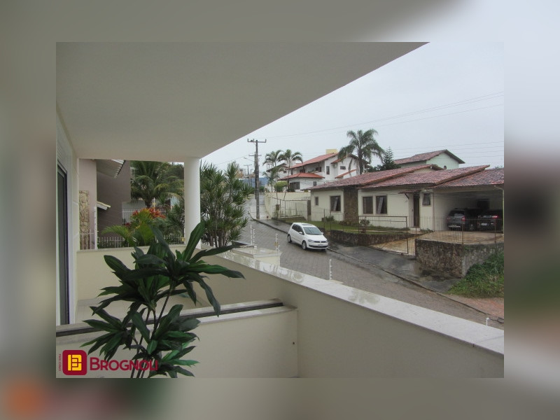 Casa à venda Itaguaçu com 421m² e 4 quartos por R$ 1.395.000 - 29-sacada-frente.jpg