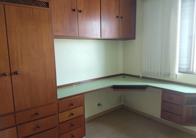 imóvel com 65m²