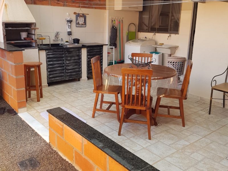 Casa de condomínio à venda Jardim Santa Marta com 57m² e 2 quartos por R$ 300.000 - 2074230688-img-20190408-wa0018.jpg