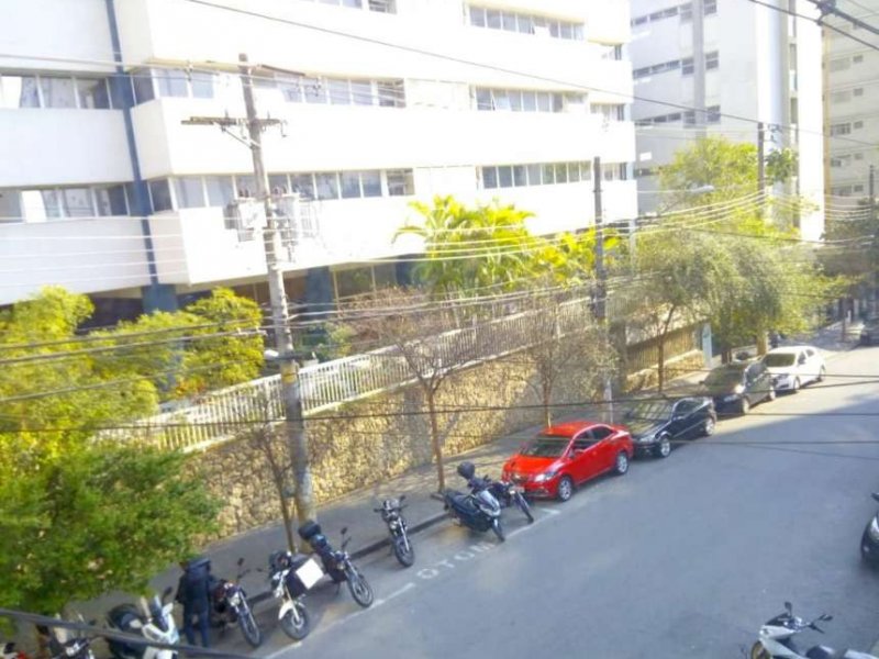 Comercial à venda Cerqueira César com 87m² e 1 quarto por R$ 450.000 - 49822670-fd01a35b73e863017817160a52d468e0.jpg
