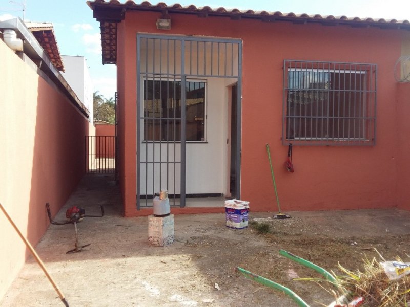 Casa à venda Floresta Encantada com 22m² e 2 quartos por R$ 55 - 1765493679-7974a48c-93b3-4272-b049-15c1ddc2b8bf.jpeg
