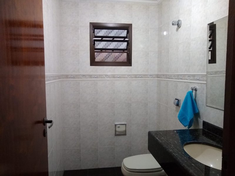 Casa à venda Jardim Eliane com 200m² e 3 quartos por R$ 550.000 - 1011207191-img-20180814-wa0034.jpg