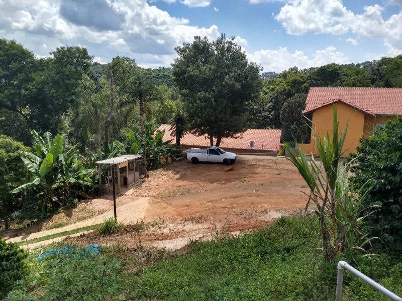 imóvel com 4000m² - Jardim Galrão - Mairiporã