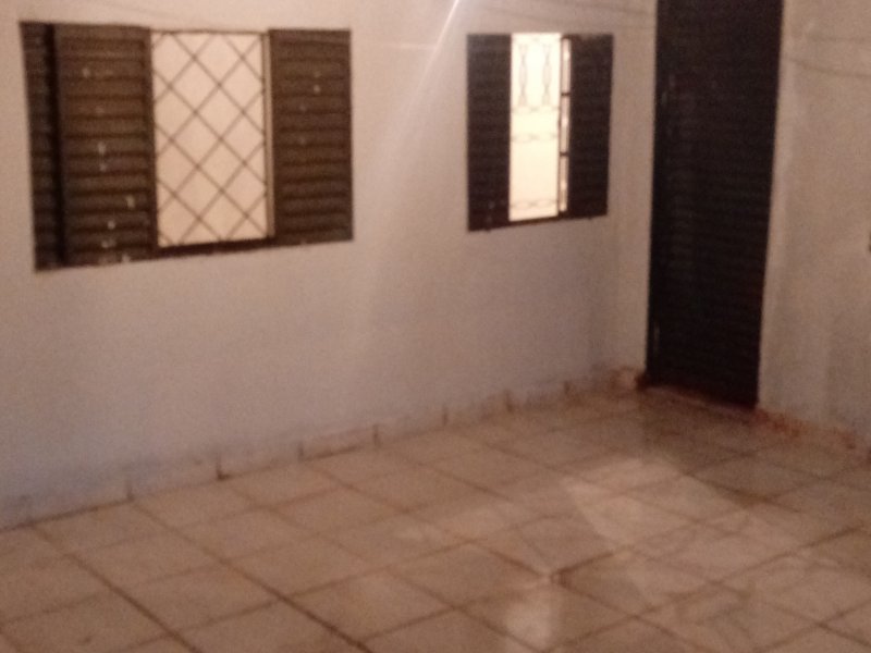 Terreno à venda Jd das palmeiras com 240m² e  quartos por R$ 100.000 - 166475654-img-20190414-wa0095.jpeg