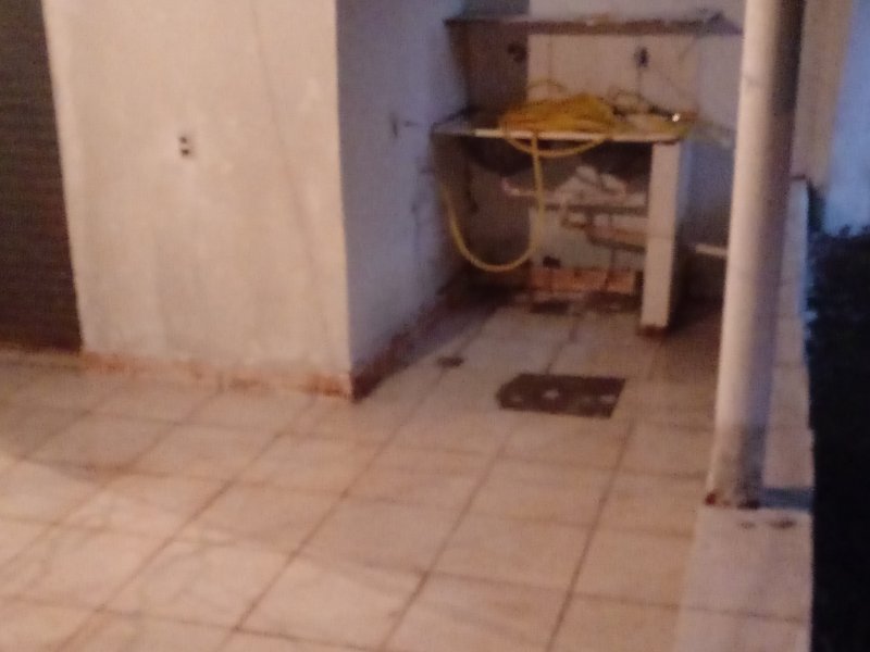 Terreno à venda Jd das palmeiras com 240m² e  quartos por R$ 100.000 - 400763708-img-20190414-wa0096.jpeg