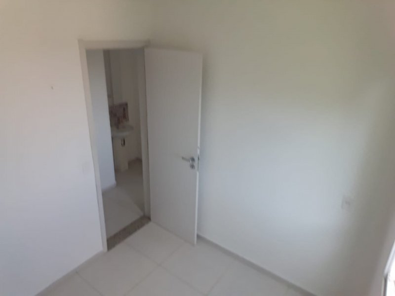 Apartamento à venda Jaraguá com 45m² e 2 quartos por R$ 160.000 - 836332044-img-20181031-wa0037.jpg