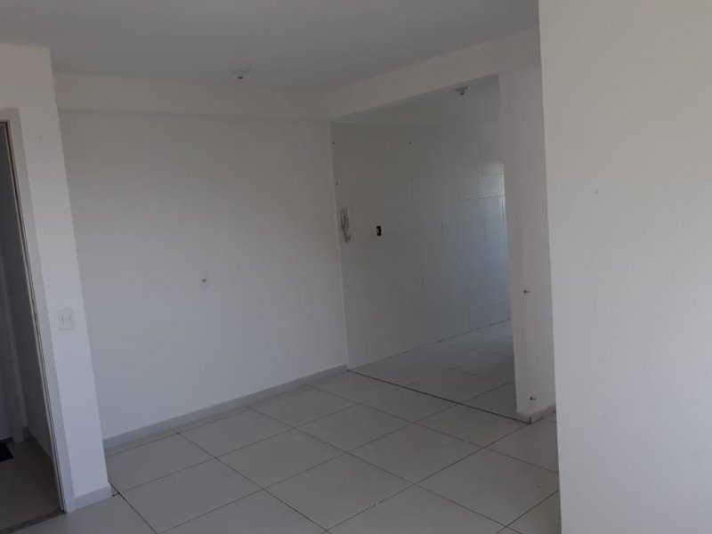 Apartamento à venda Jaraguá com 45m² e 2 quartos por R$ 160.000 - 857266422-img-20181031-wa0028.jpg