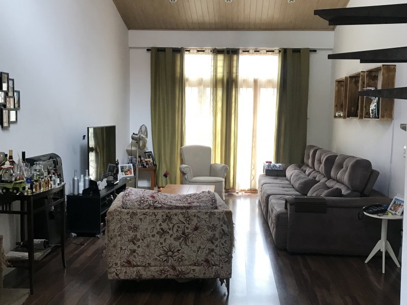 Casa à venda Vila Menck com 180m² e 4 quartos por R$ 580.000 - 1227051640-f879e6d1-f5b6-4187-a1fc-c050b90f6aaf.jpeg