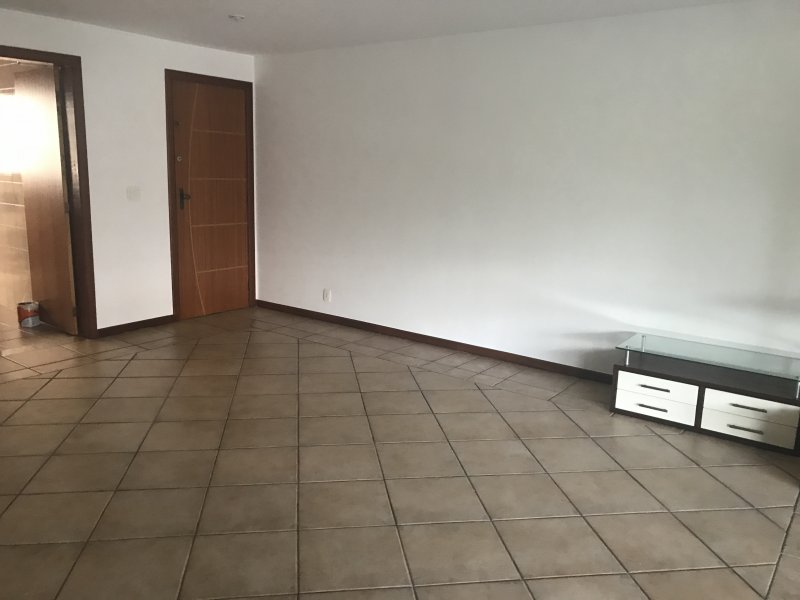 Apartamento à venda Recreio dos Bandeirantes com 180m² e 3 quartos por R$ 890.000 - 12718952-db57288a-63dc-4916-8fa1-4af75102a3b8.jpeg
